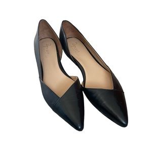 27 Edit Women’s Karla Black, Size 8